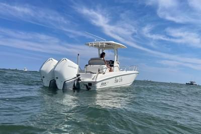 BOATZON | Boston Whaler 270 Dauntless 2022