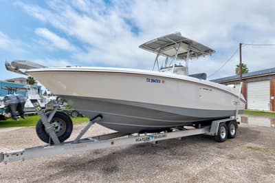 BOATZON | Boston Whaler 270 Outrage 2003