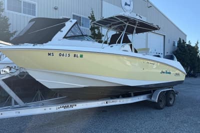 BOATZON | Boston Whaler 270 Outrage 2005