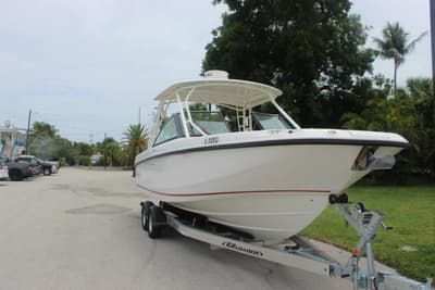 BOATZON | Boston Whaler 270 Vantage 2013