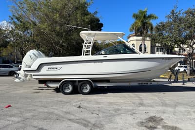 BOATZON | Boston Whaler 270 Vantage 2014
