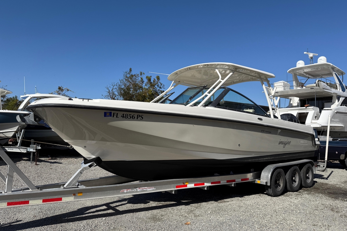 2014 Boston Whaler 270 Vantage - Sold Boat