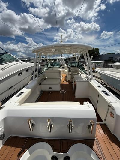 BOATZON | Boston Whaler 270 Vantage 2016