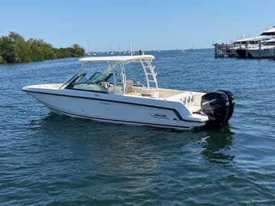 BOATZON | Boston Whaler 270 Vantage 2016