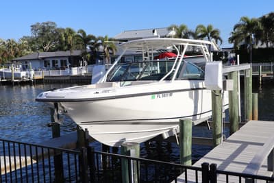 BOATZON | Boston Whaler 270 Vantage 2016
