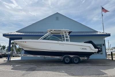 BOATZON | Boston Whaler 270 Vantage 2018