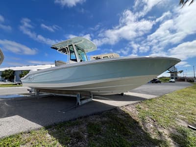 BOATZON | Boston Whaler 280 Dauntless 2027