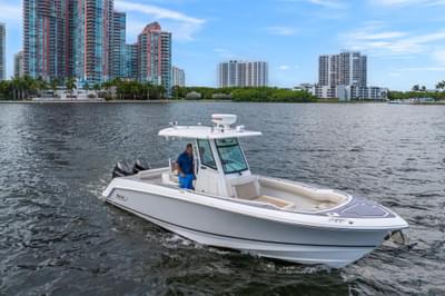 BOATZON | Boston Whaler 280 Outrage 2019 BOATZON | Boston Whaler 280 Outrage 2019
