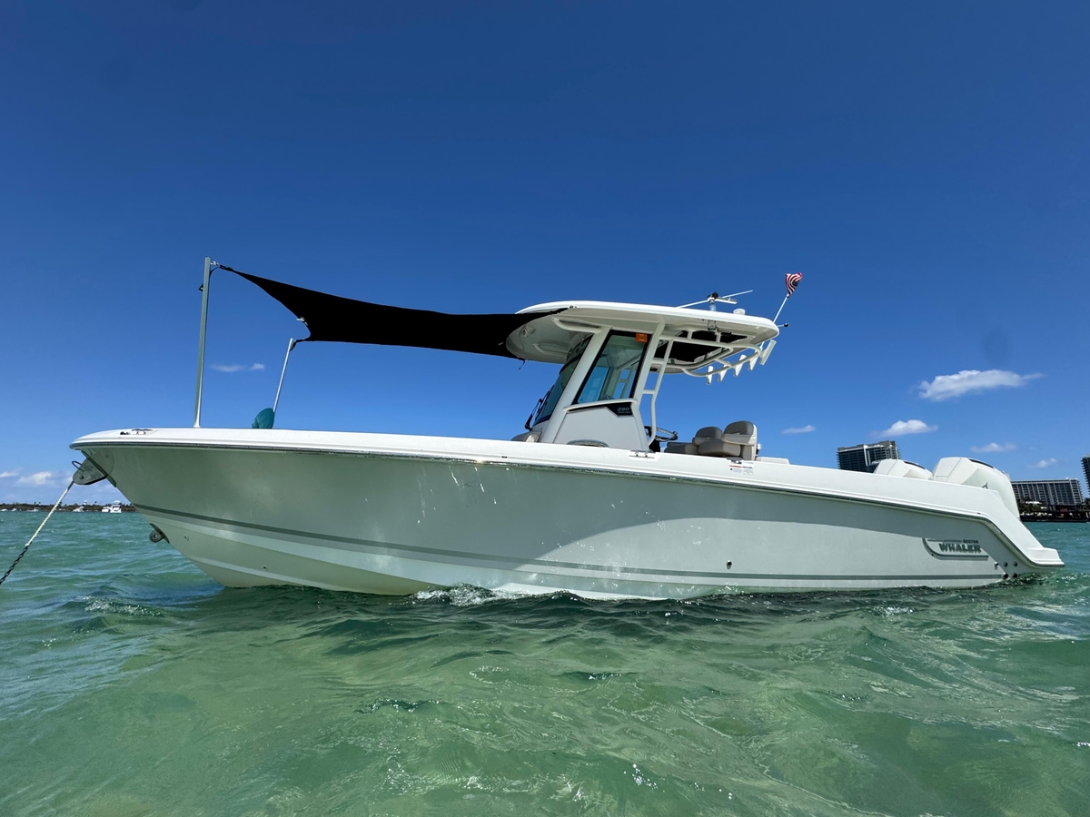 2020 Boston Whaler 280 Outrage - Sold Boat