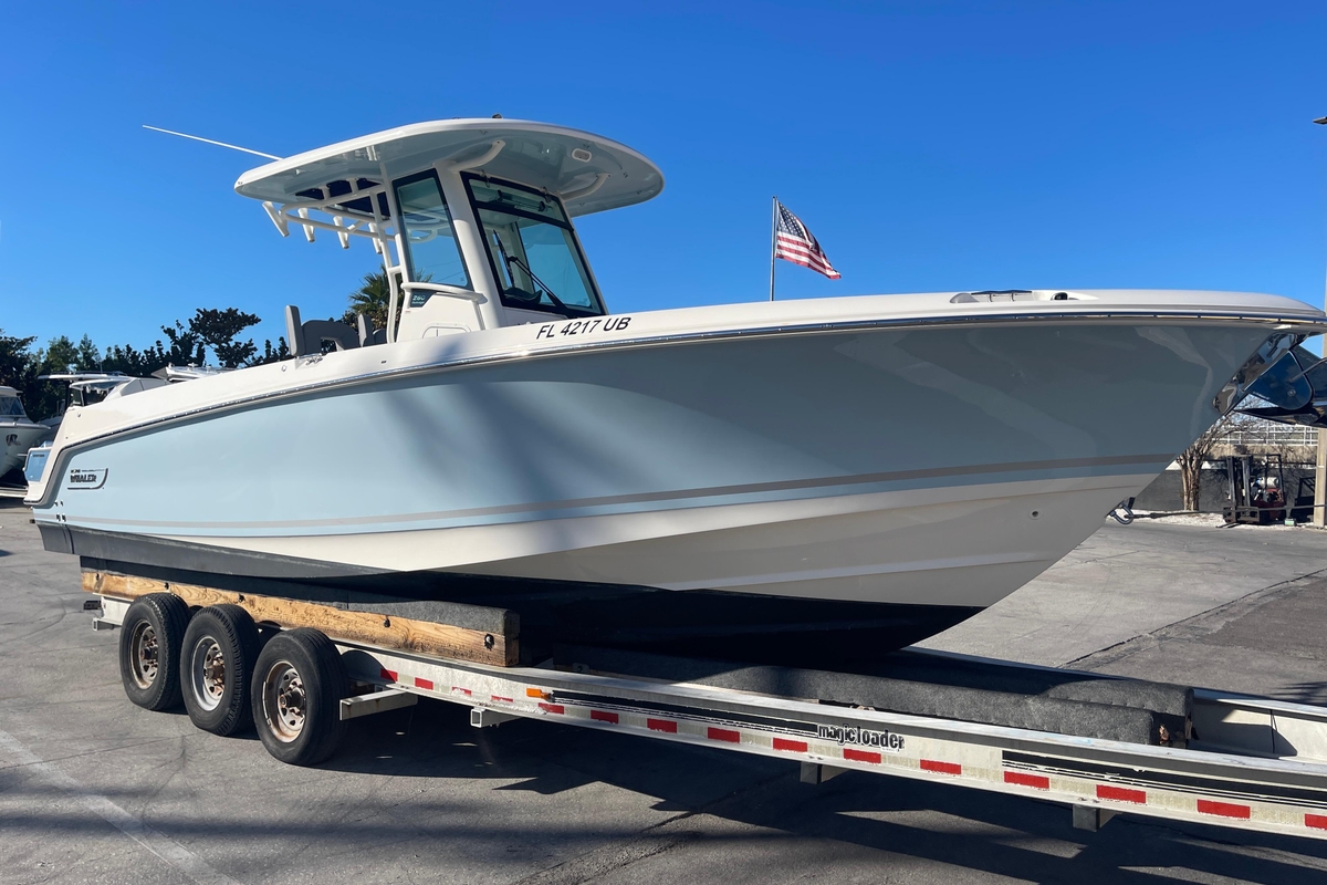 2025 Boston Whaler 280 Outrage - Sold Boat