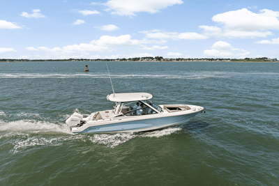 BOATZON | Boston Whaler 280 Vantage 2025