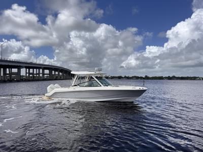 BOATZON | Boston Whaler 280 Vantage 2025