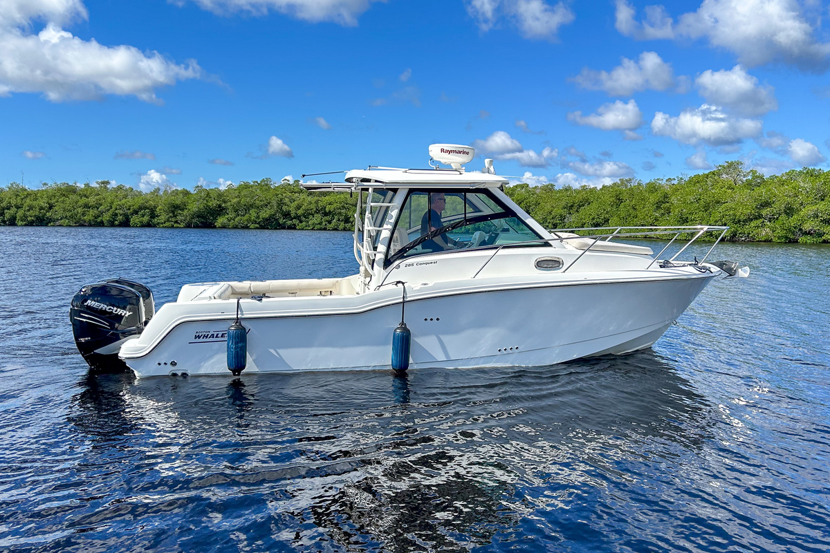 2018 Boston Whaler 285 CONQUEST - Sold Boat