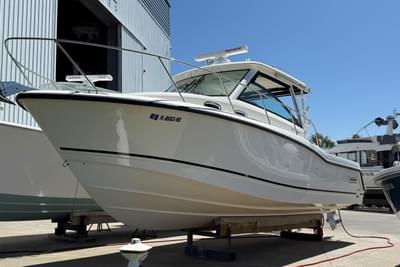 BOATZON | Boston Whaler 315 Conquest 2019