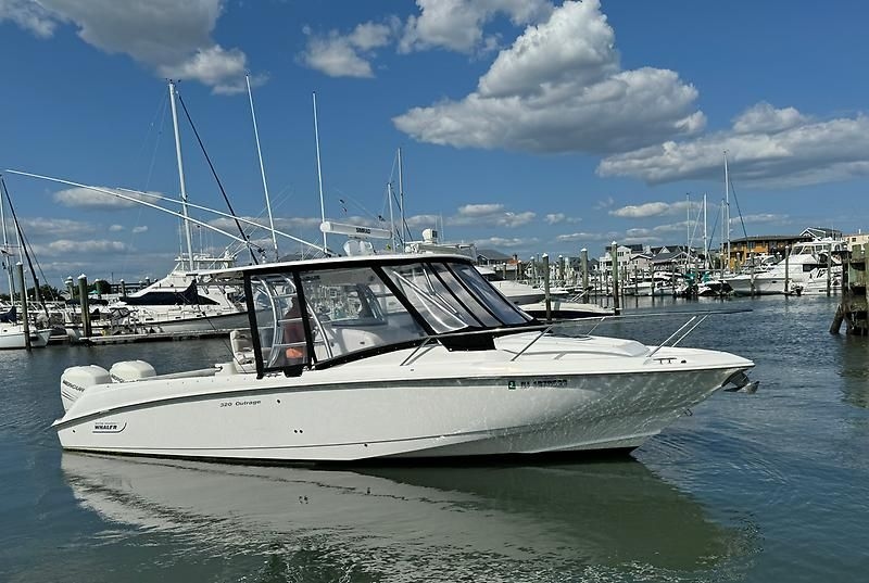 2006 Boston Whaler 32 Outrage Cuddy - Sold Boat