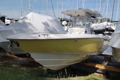 BOATZON | Boston Whaler 320 Outrage 2006