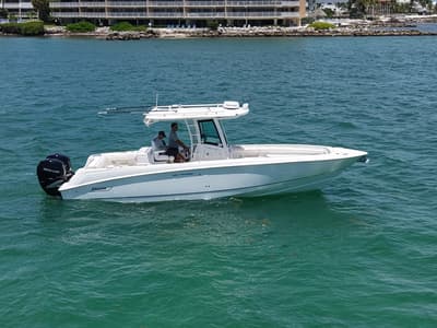 BOATZON | Boston Whaler 320 OUTRAGE 2012 BOATZON | Boston Whaler 320 OUTRAGE 2012