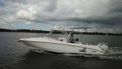 BOATZON | Boston Whaler 320 Outrage Cuddy 2006