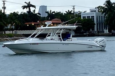 BOATZON | Boston Whaler 320 Outrage Cuddy Cabin 2012 BOATZON | Boston Whaler 320 Outrage Cuddy Cabin 2012