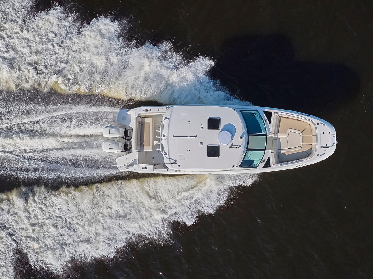 2016 Boston Whaler 320 Vantage - Sold Boat