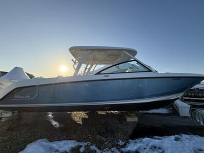 BOATZON | Boston Whaler 320 Vantage 2017 BOATZON | Boston Whaler 320 Vantage 2017