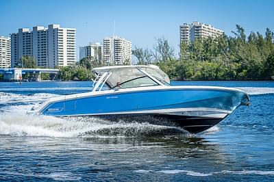 BOATZON | Boston Whaler 320 Vantage 2018 BOATZON | Boston Whaler 320 Vantage 2018