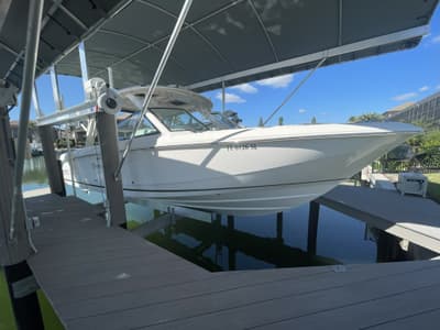BOATZON | Boston Whaler 320 Vantage 2018