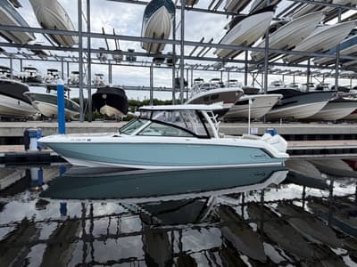 BOATZON | Boston Whaler 320 VANTAGE 2023