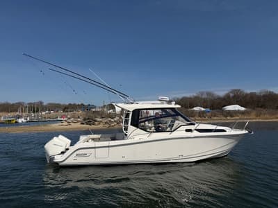 BOATZON | Boston Whaler 325 Conquest 2023
