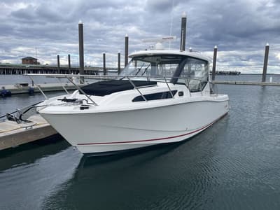 BOATZON | Boston Whaler 325 Conquest 2023