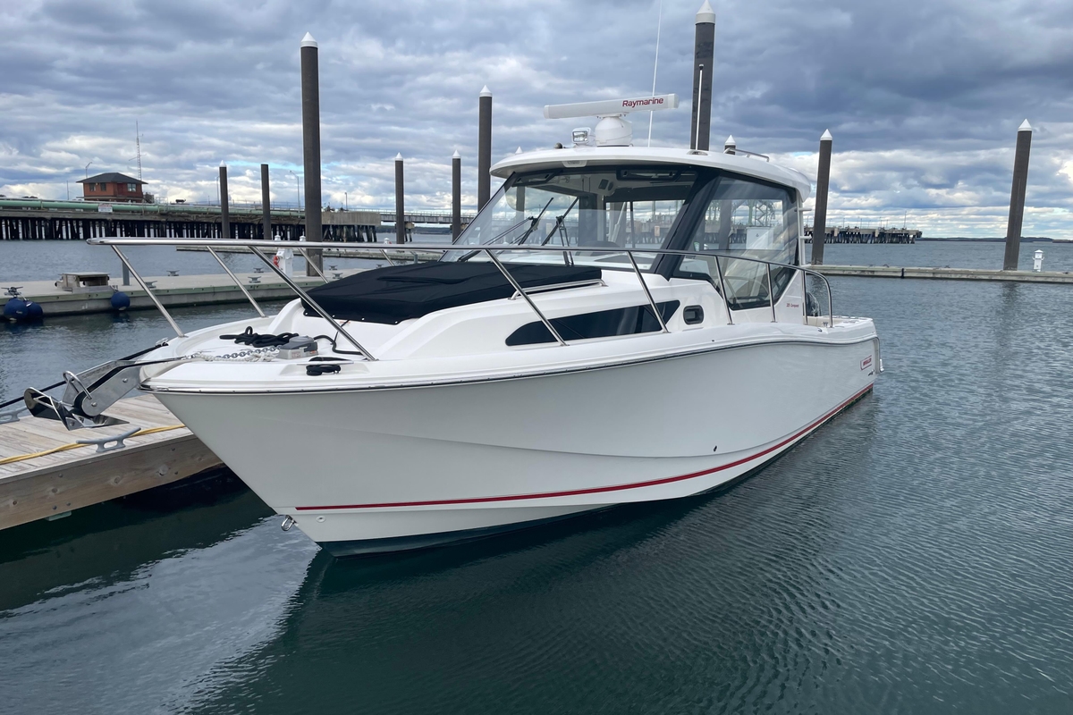 2023 Boston Whaler 325 Conquest - Sold Boat