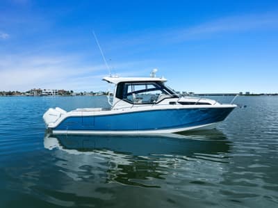 BOATZON | Boston Whaler 325 CONQUEST 2023