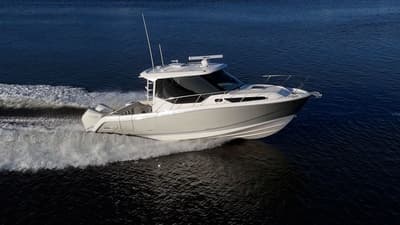 BOATZON | Boston Whaler 325 Conquest 2023