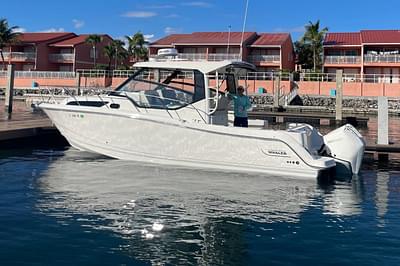 BOATZON | Boston Whaler 325 Conquest 2023 BOATZON | Boston Whaler 325 Conquest 2023