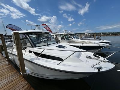 BOATZON | Boston Whaler 325 Conquest 2024