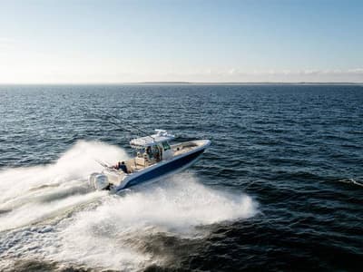 BOATZON | Boston Whaler 330 Outrage 2016
