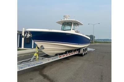 BOATZON | Boston Whaler 330 Outrage 2016
