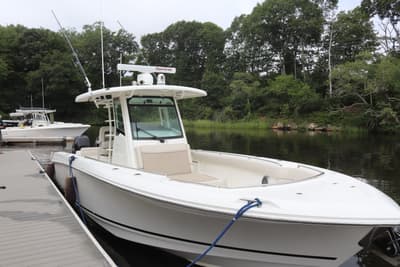 BOATZON | Boston Whaler 330 Outrage 2017