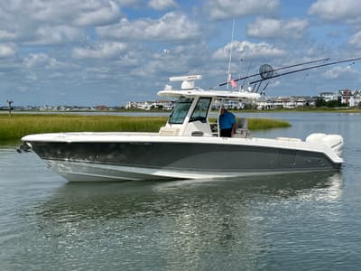 BOATZON | Boston Whaler 330 OUTRAGE 2019