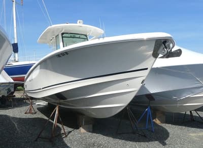 BOATZON | Boston Whaler 330 Outrage 2020
