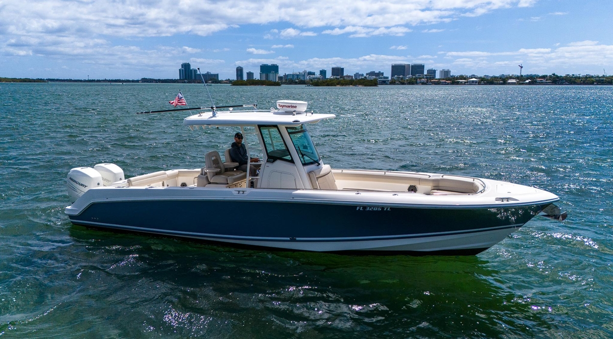 2020 Boston Whaler 330 Outrage - Sold Boat