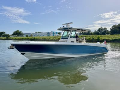BOATZON | Boston Whaler 330 OUTRAGE 2020 BOATZON | Boston Whaler 330 OUTRAGE 2020