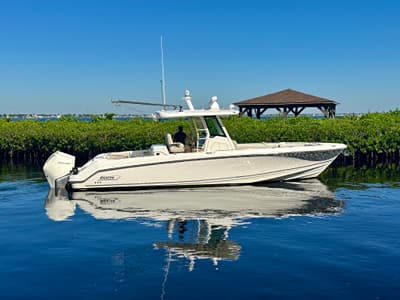 BOATZON | Boston Whaler 330 OUTRAGE 2021