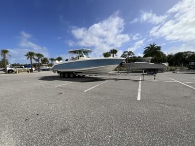 BOATZON | Boston Whaler 330 Outrage 2026 BOATZON | Boston Whaler 330 Outrage 2026