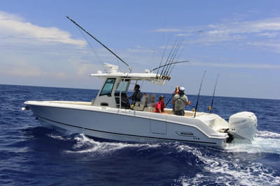 BOATZON | Boston Whaler 330 Outrage 2026 BOATZON | Boston Whaler 330 Outrage 2026
