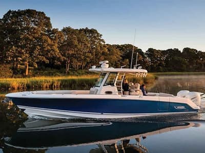 BOATZON | Boston Whaler 330 Outrage 2026 BOATZON | Boston Whaler 330 Outrage 2026