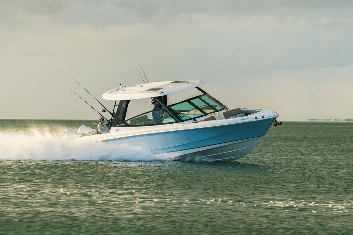 2027 Boston Whaler 330 Vantage - Sold Boat