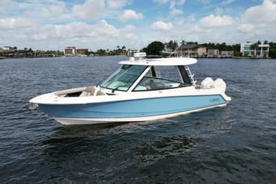 BOATZON | Boston Whaler 330 Vantage 2027