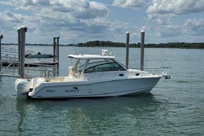 BOATZON | Boston Whaler 345 Conquest 2016