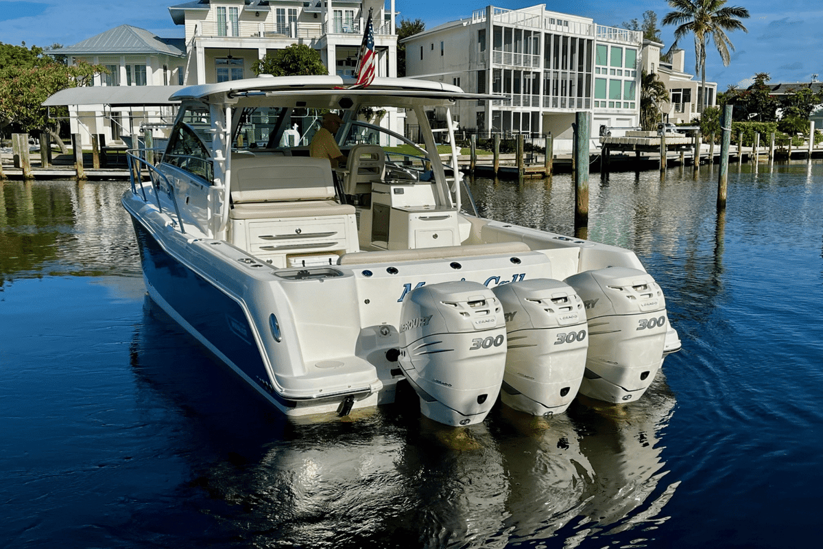 2018 Boston Whaler 345 CONQUEST - Sold Boat